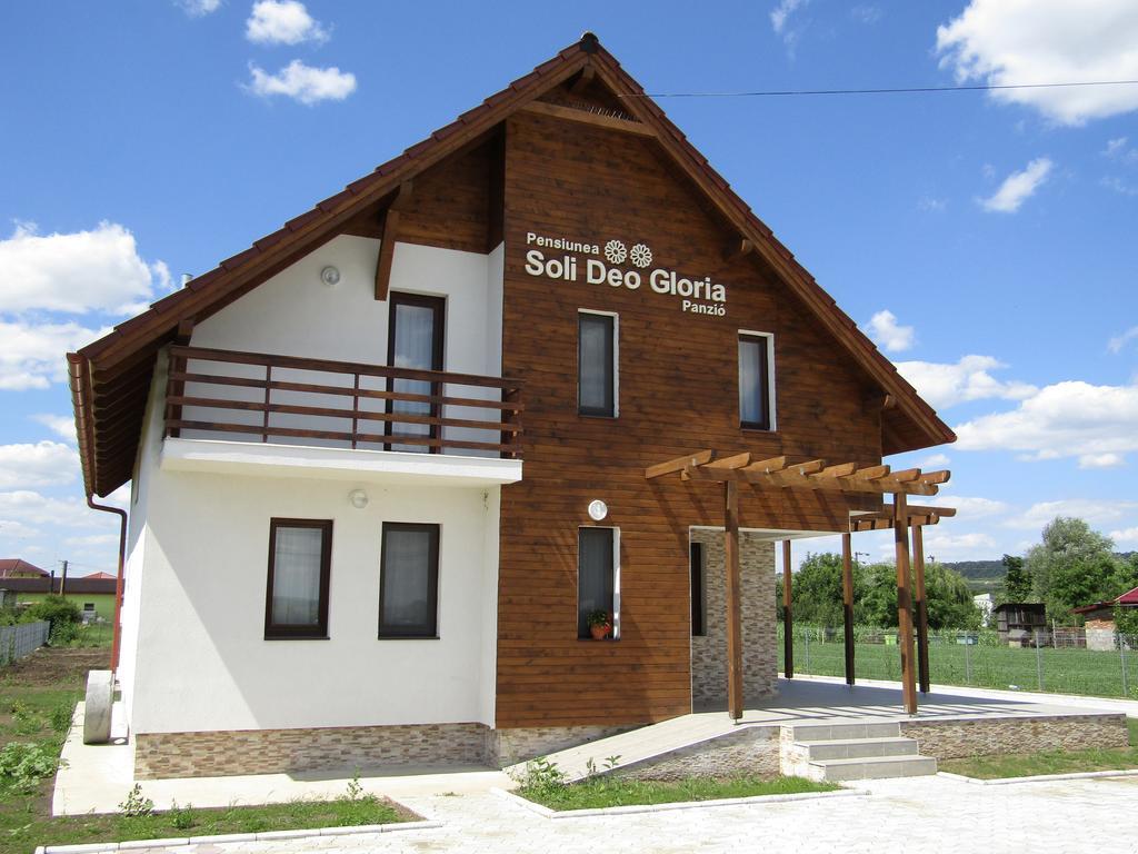 Pensiunea Soli Deo Gloria Sarmaság Kültér fotó